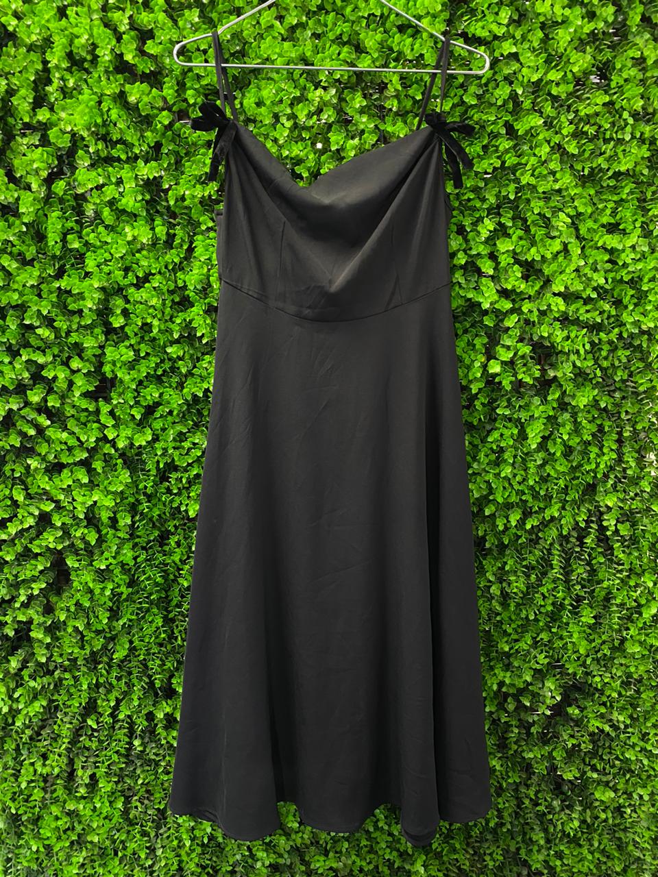 Bella Vintage Black Tie-Strap Midi Dress