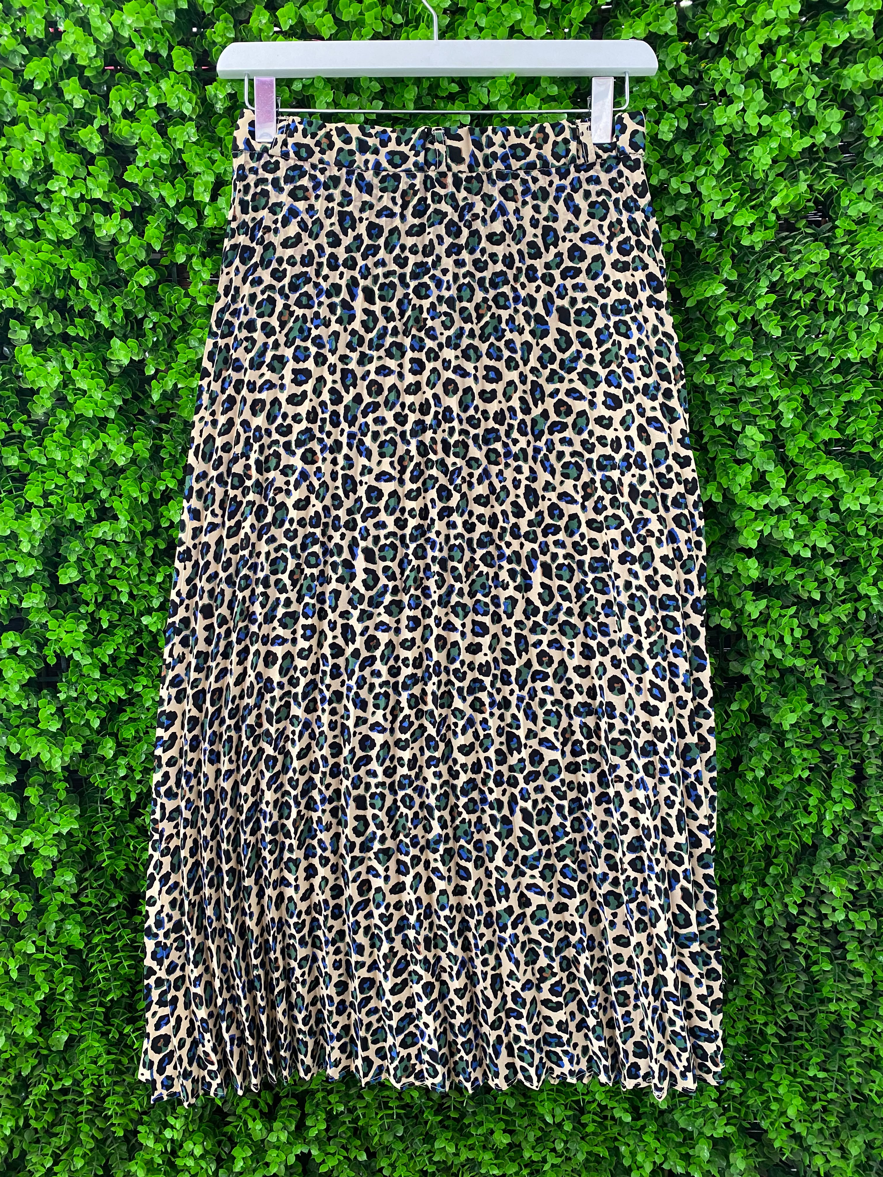 Stradivarius Leopard Print Pleated Midi Skirt