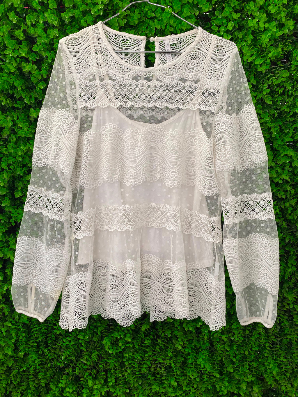 Forever New White Lace Long Sleeve Top