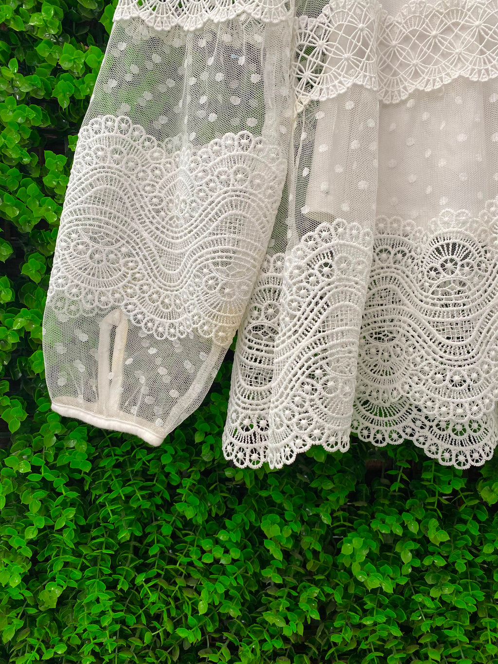 Forever New White Lace Long Sleeve Top