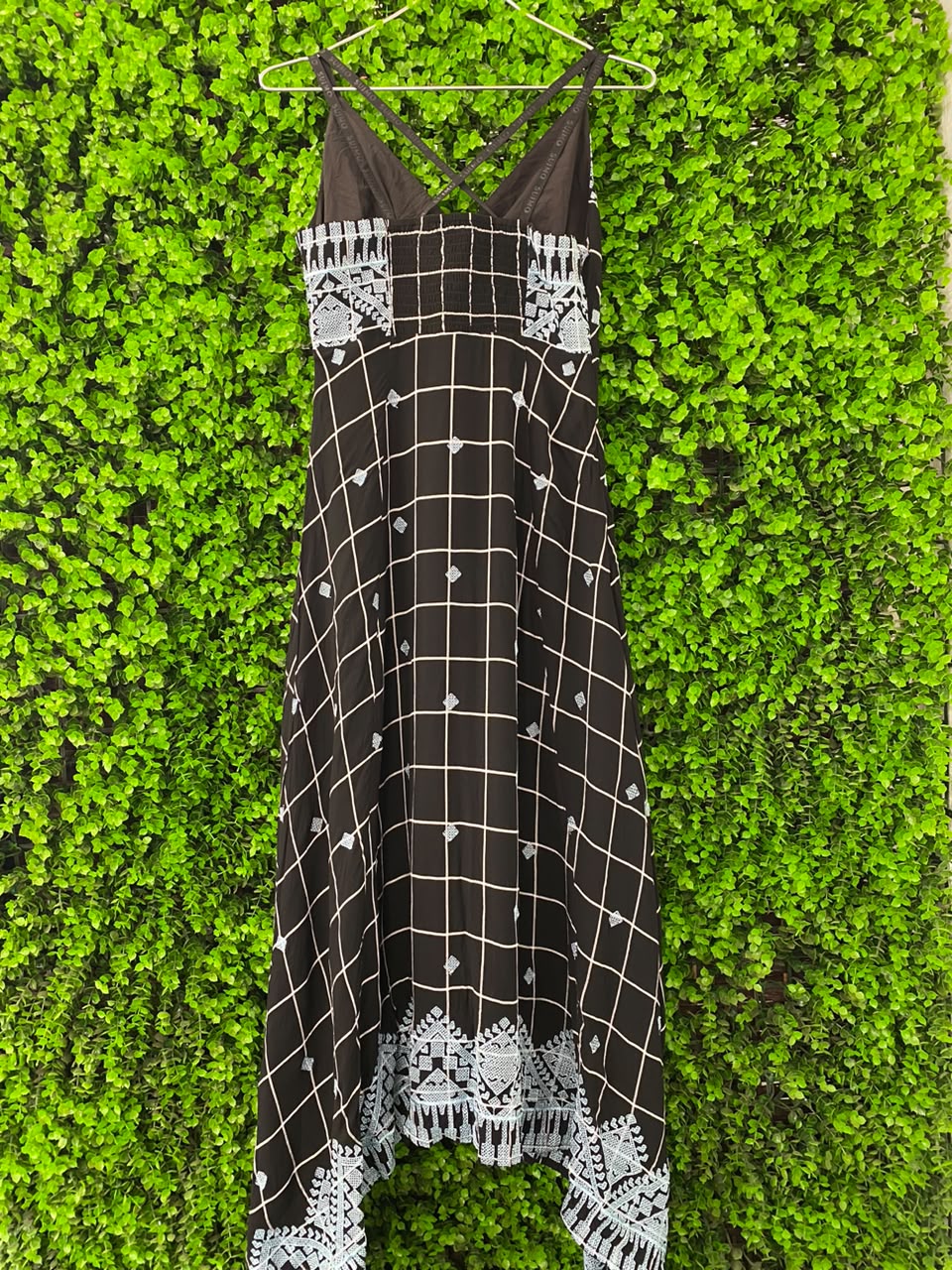 Black Geometric Handkerchief-Hem Maxi Dress