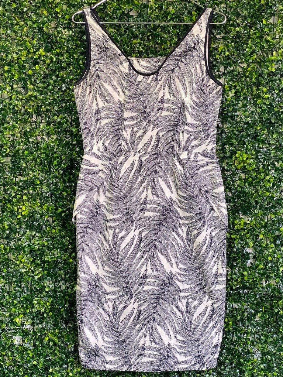Country Road Ivory & Black Botanical-Print Sheath Dress — front