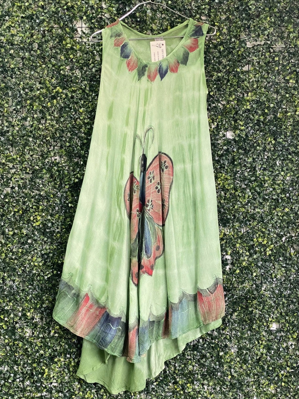 Green Butterfly Print High-Low Viscose Dress — detail