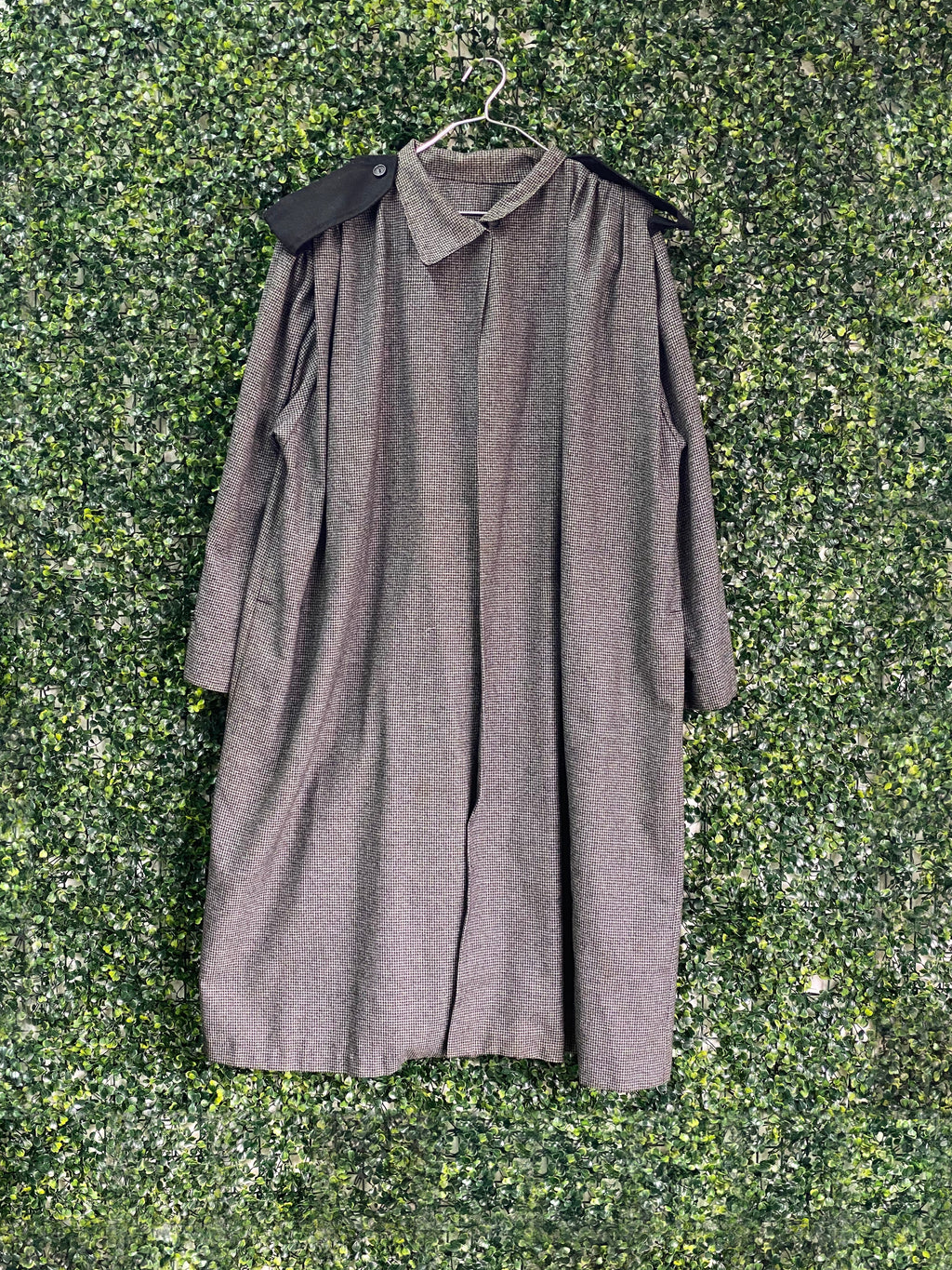 Grey Houndstooth Longline Coat with Contrast Tabs — front