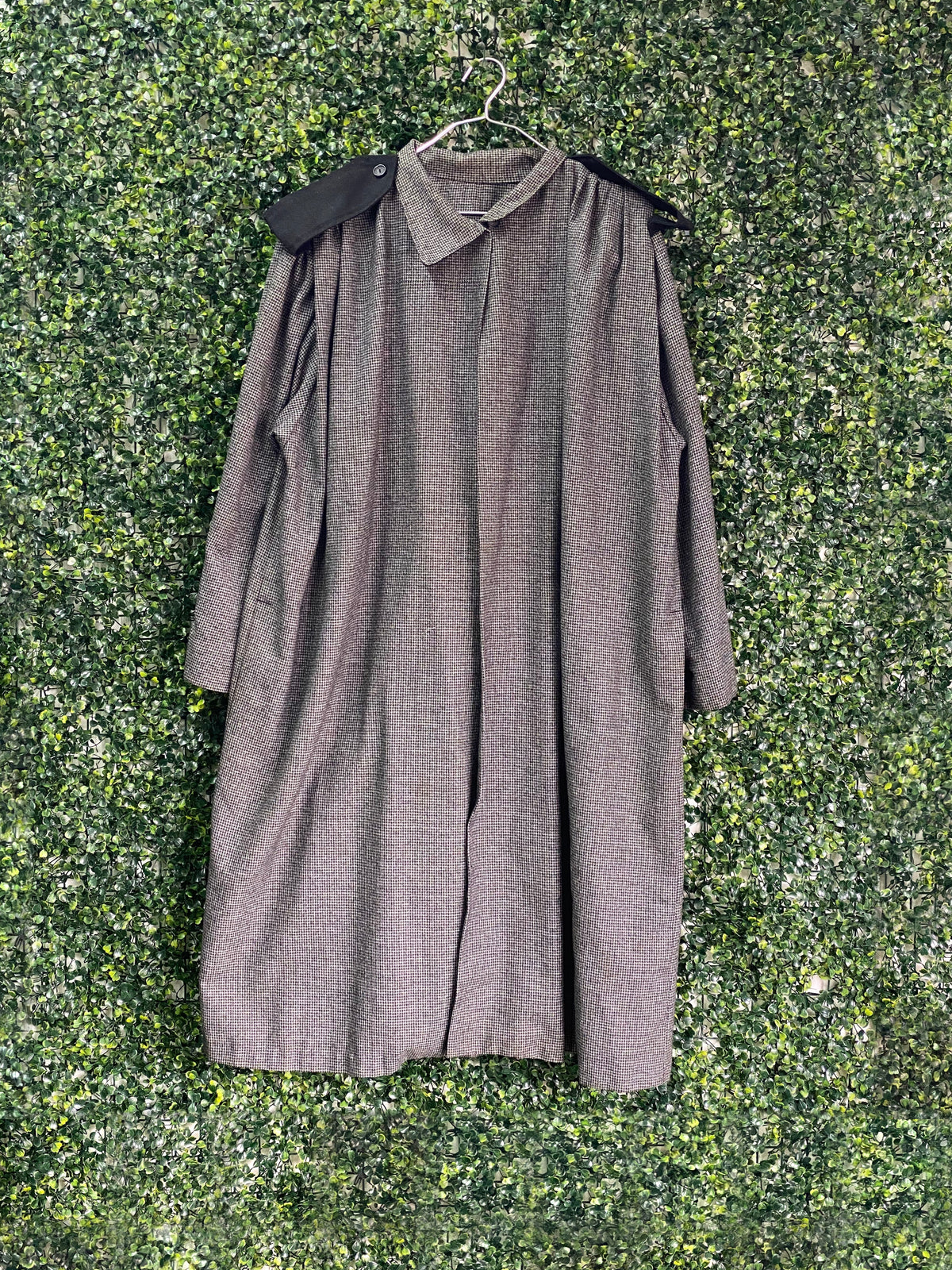 Grey Houndstooth Longline Coat with Contrast Tabs — front