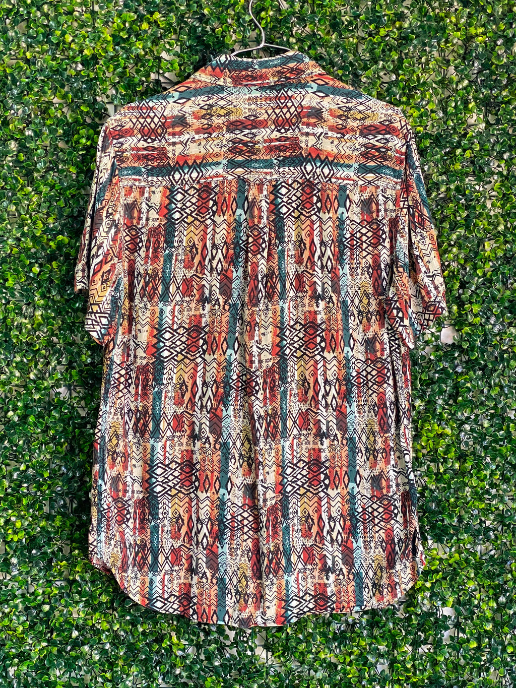 Cotton On Vintage Re-Mastered Geometric Print Shirt — back