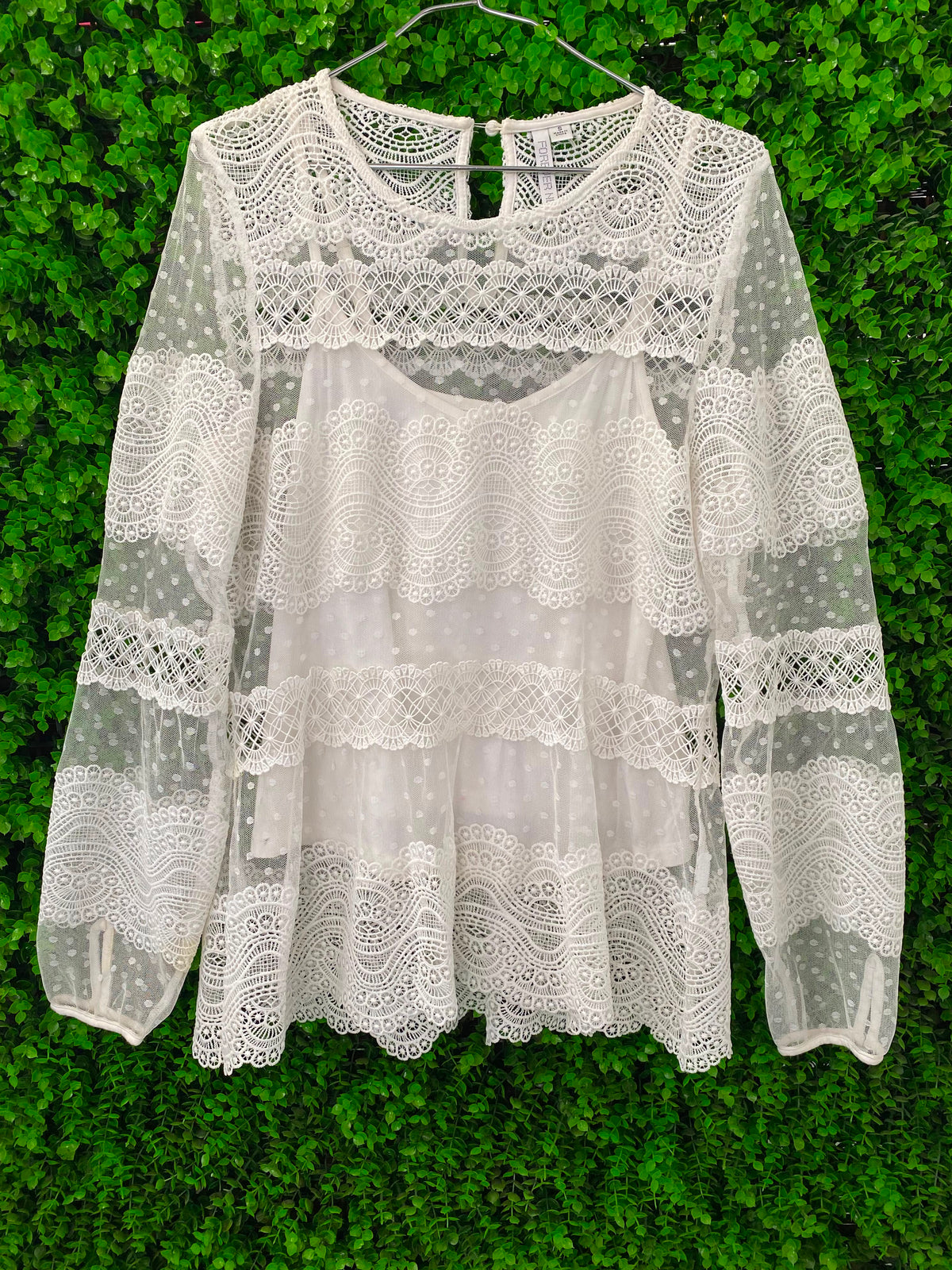 Forever New White Lace Long Sleeve Top
