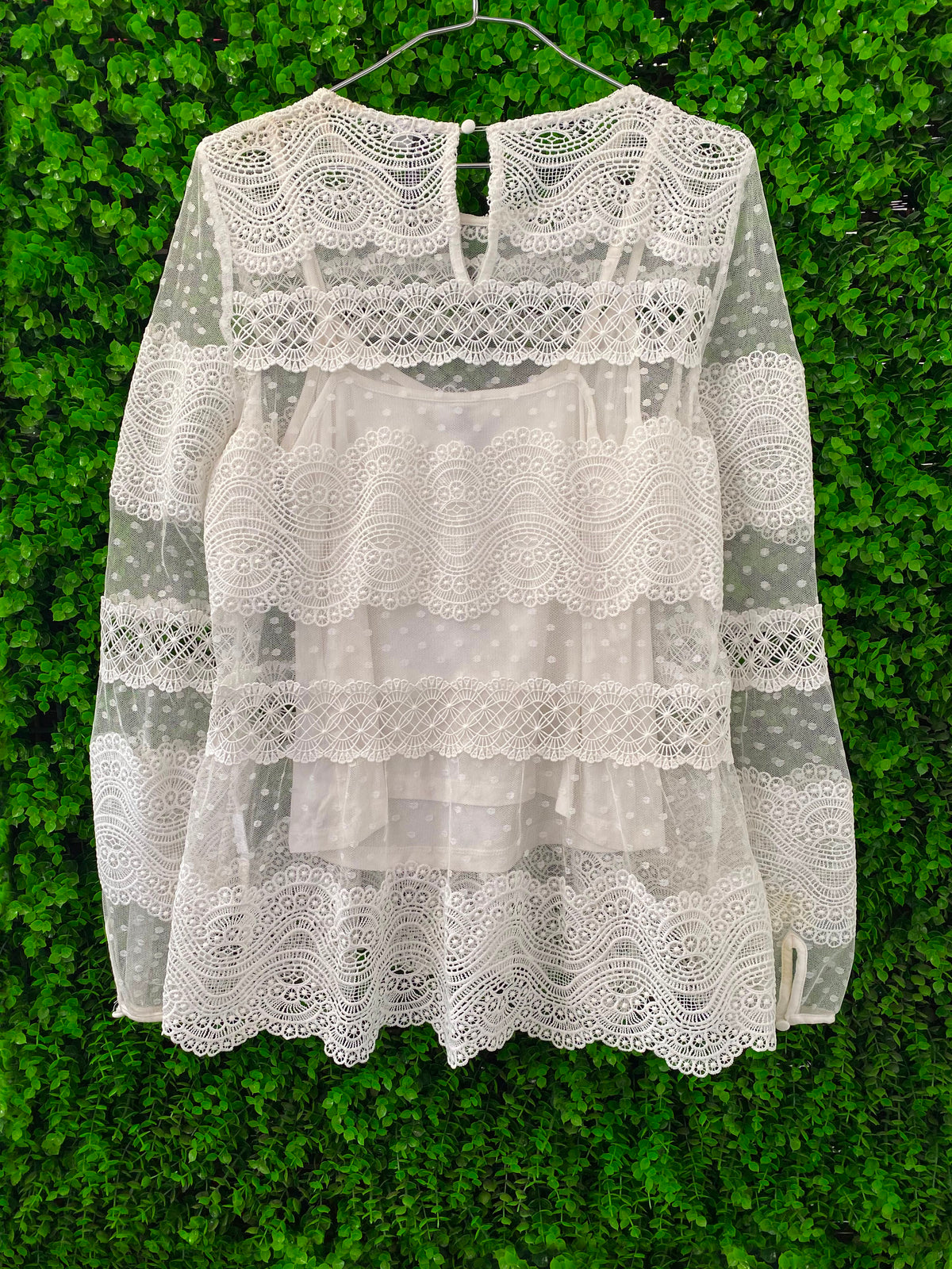 Forever New White Lace Long Sleeve Top