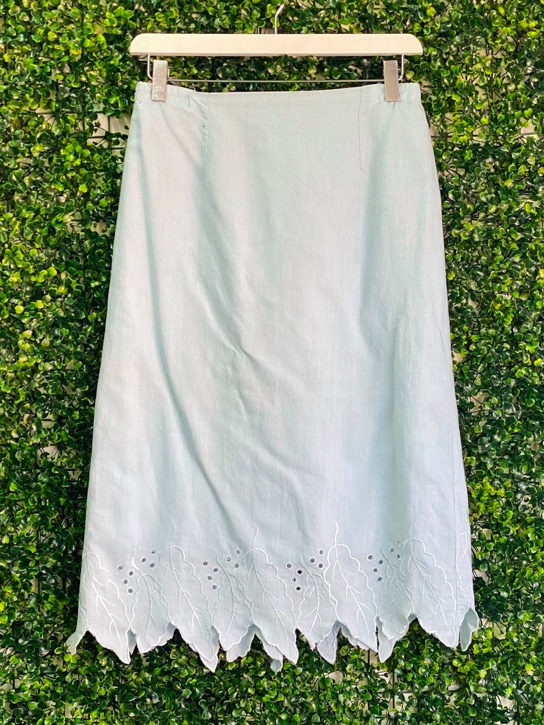 Chiffons London Mint Linen Skirt — 01-front