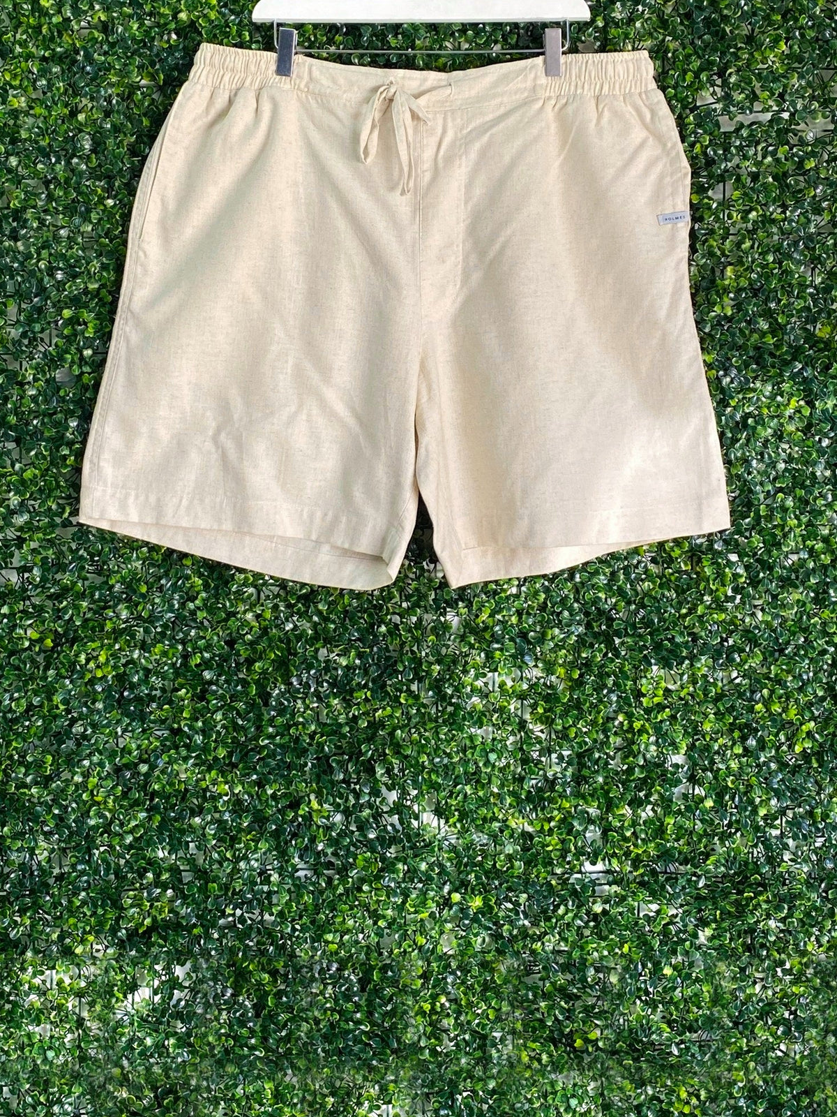 Holmes Cream Linen-Look Logo Shorts — front