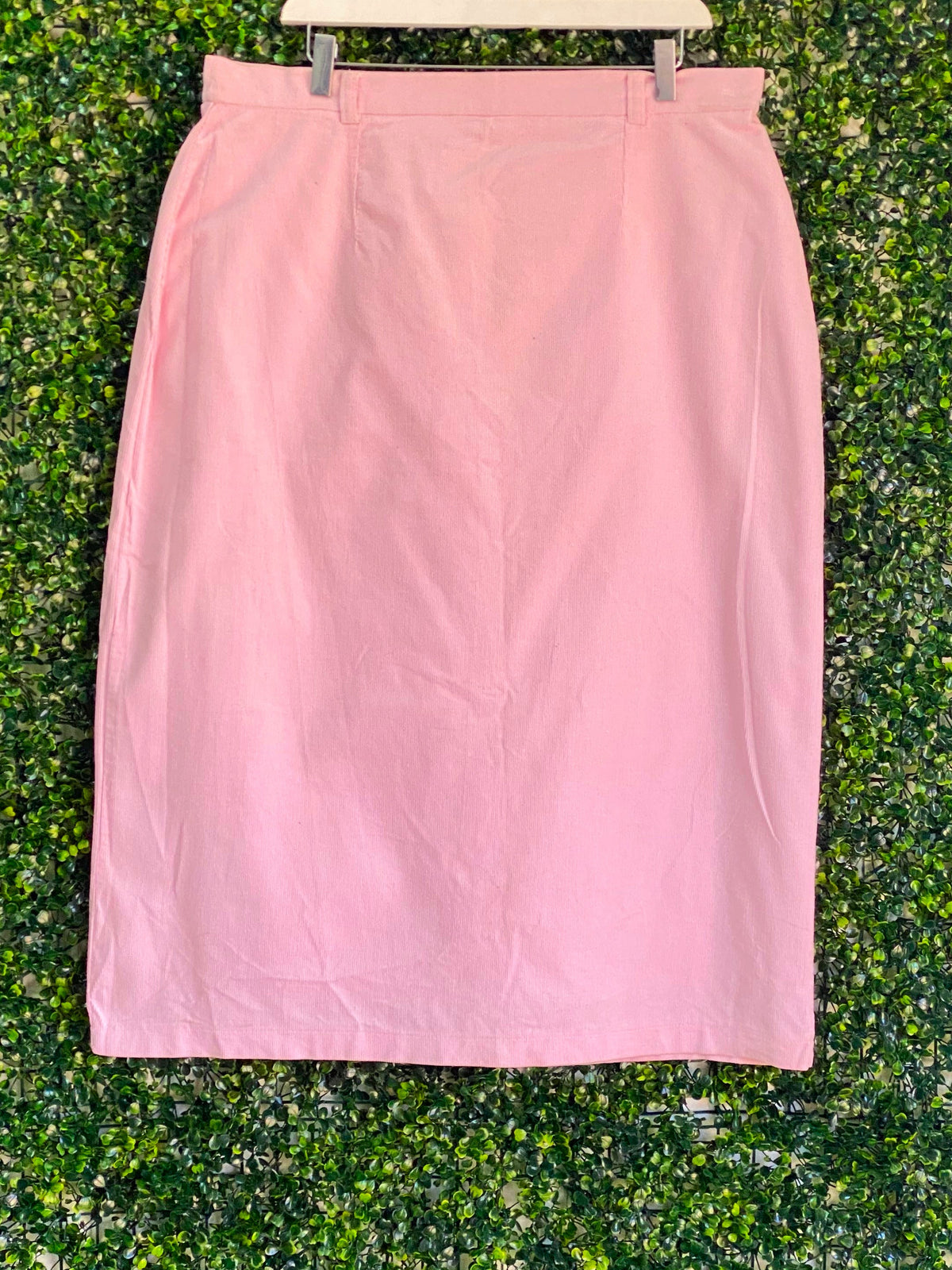 Zac & Val Pink Fine-Wale Pencil Skirt — front